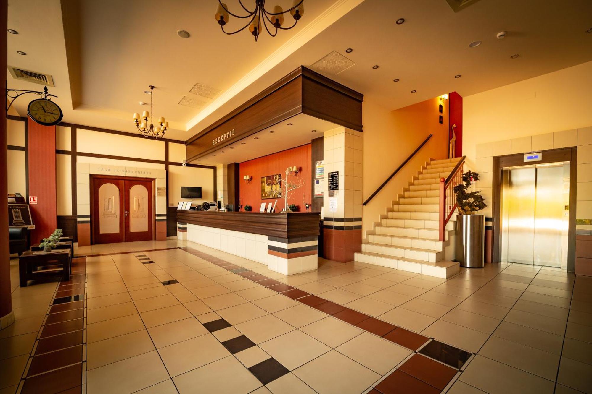 Hotel Aurelia Chisoda Exterior photo