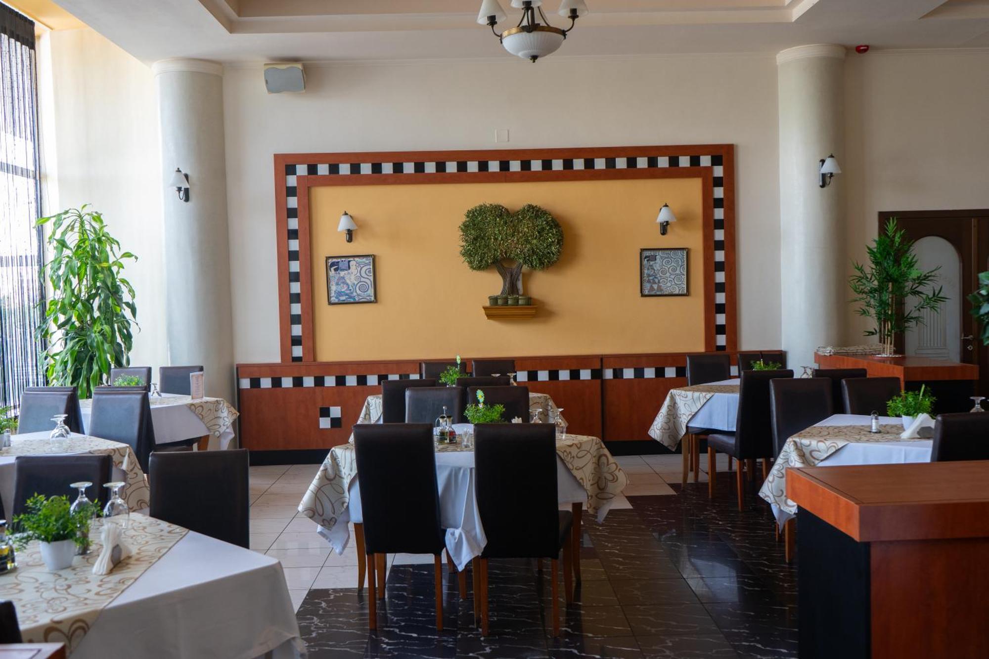 Hotel Aurelia Chisoda Exterior photo